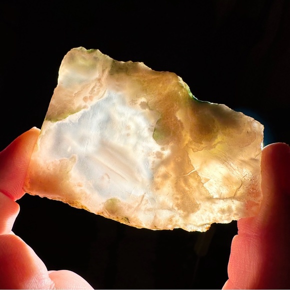 Learn About Sakura, Cherry Blossom or Flower Agate 💕🌸 - Picture 14 of 16